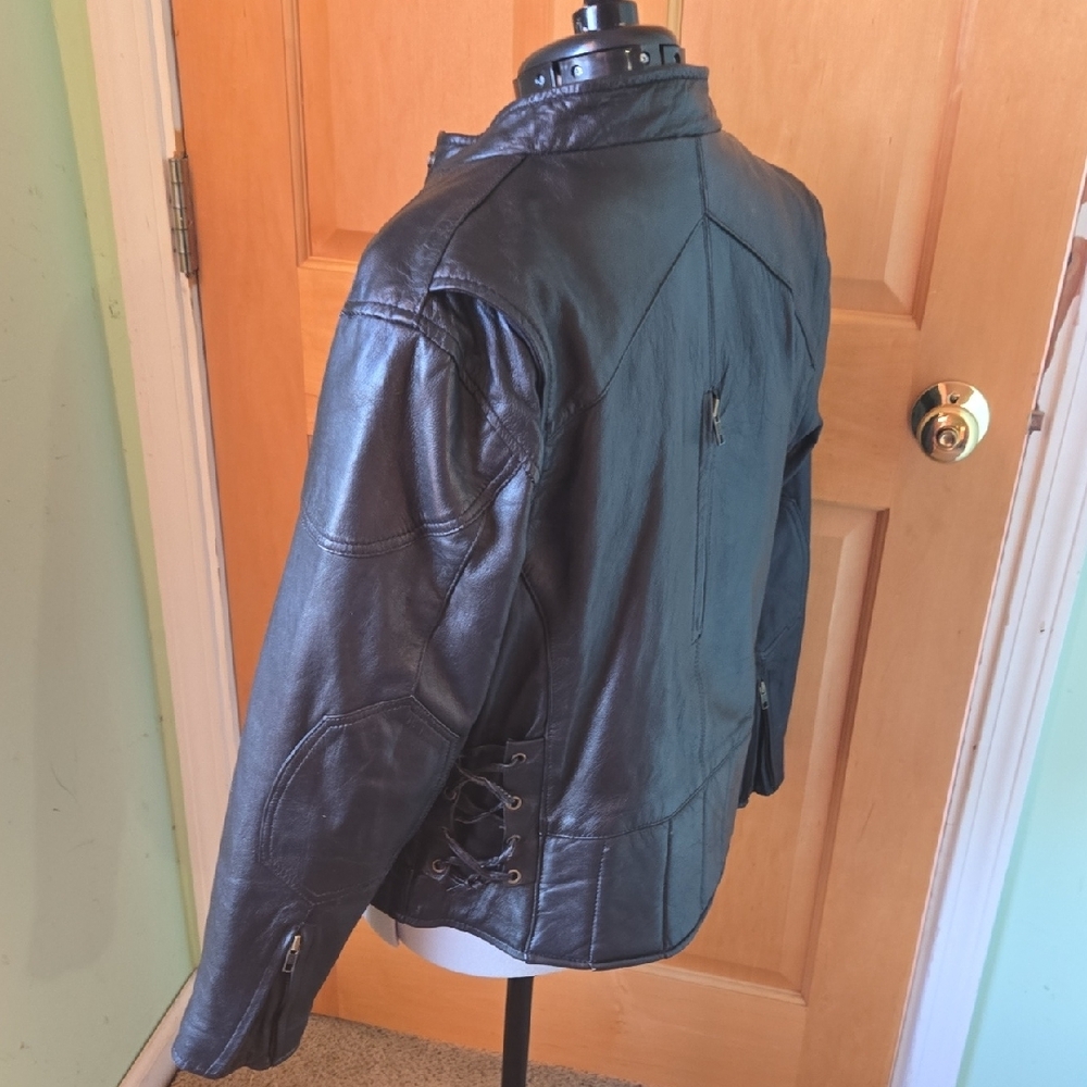 Unik Black Leather Jacket - Picture 4 of 6